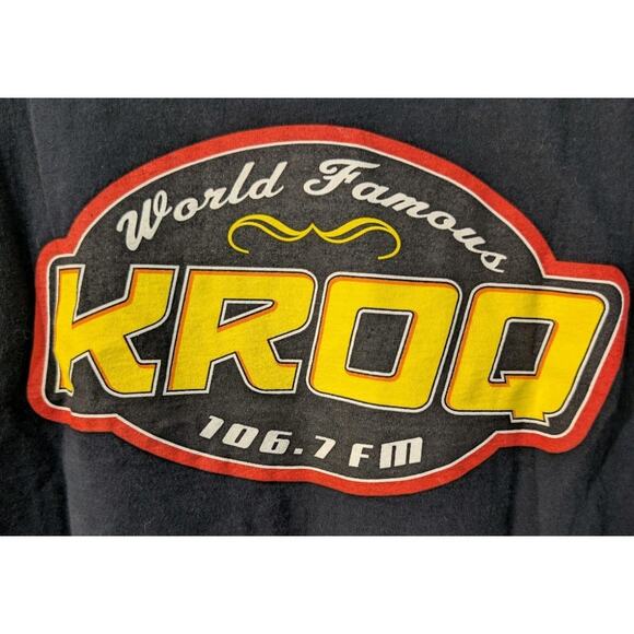VINTAGE KROQ 106.7 FM "World Famous" LA Radio Logo T-Shirt Black Size Large - Picture 5 of 5